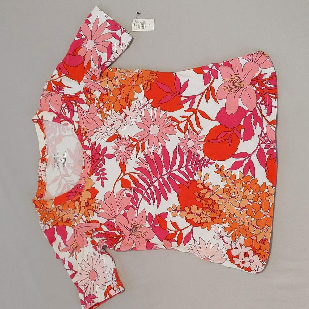 The Talbots Tee Short Sleeve Floral Print Shirt Size XSP NWT